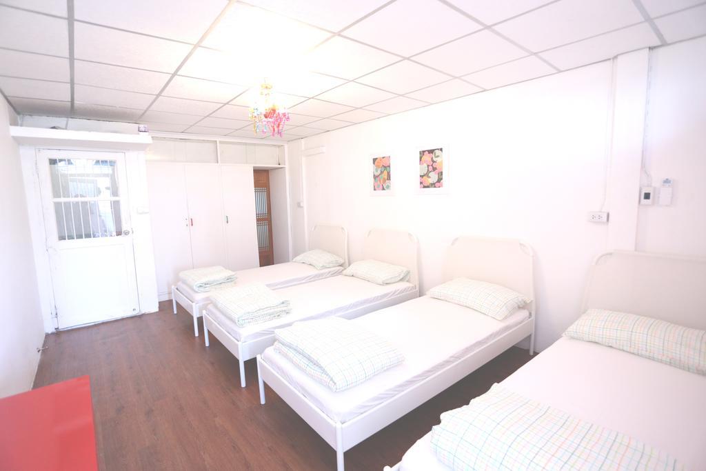 בנגקוק Blue Jasmine Hostel חדר תמונה