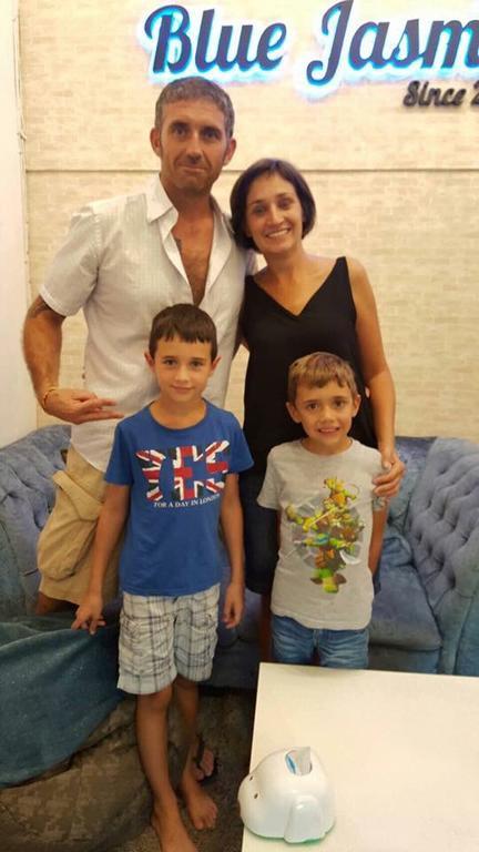 בנגקוק Blue Jasmine Hostel מראה חיצוני תמונה
